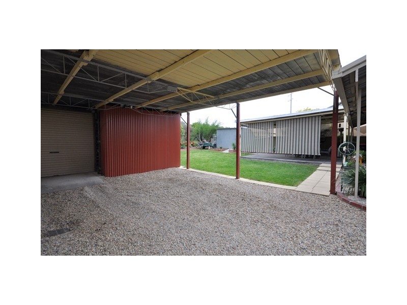 4 Lawrence Street, Wodonga VIC 3690