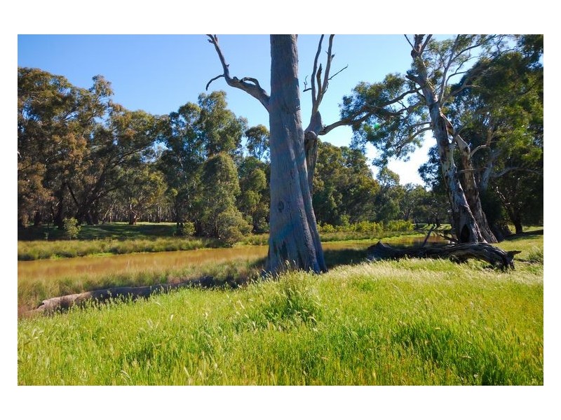 1134 Barnawartha-Howlong Road, Barnawartha VIC 3688