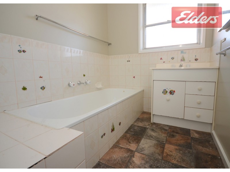 84 Chapple Street, Wodonga VIC 3690