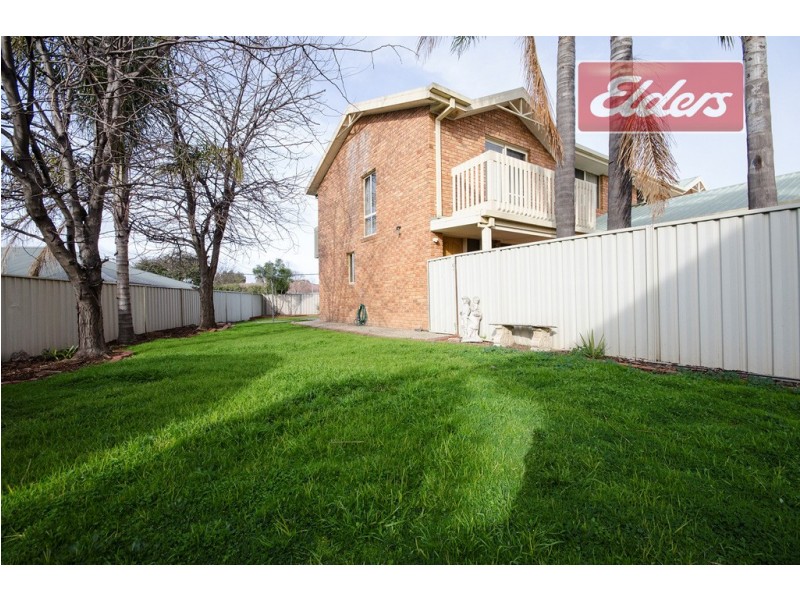 8/2 Bowman Court, Wodonga VIC 3690