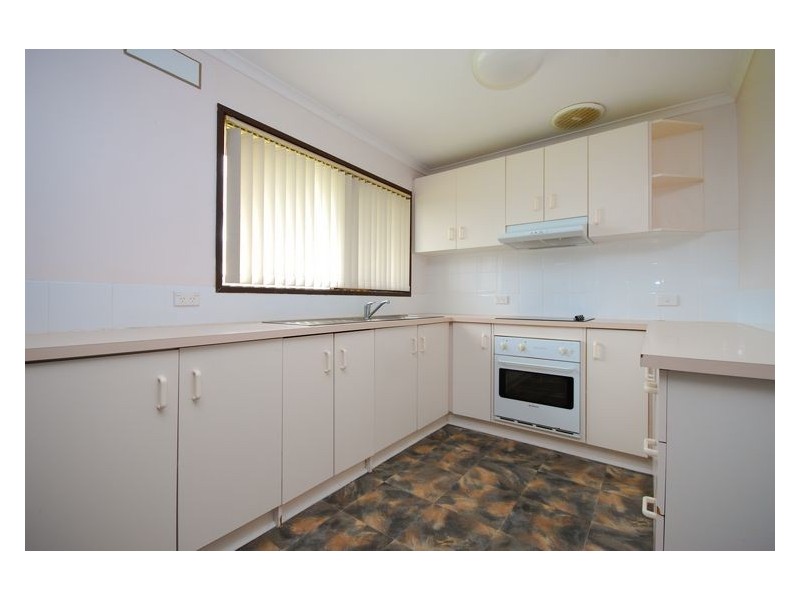 1 Dickson Court, Chiltern VIC 3683