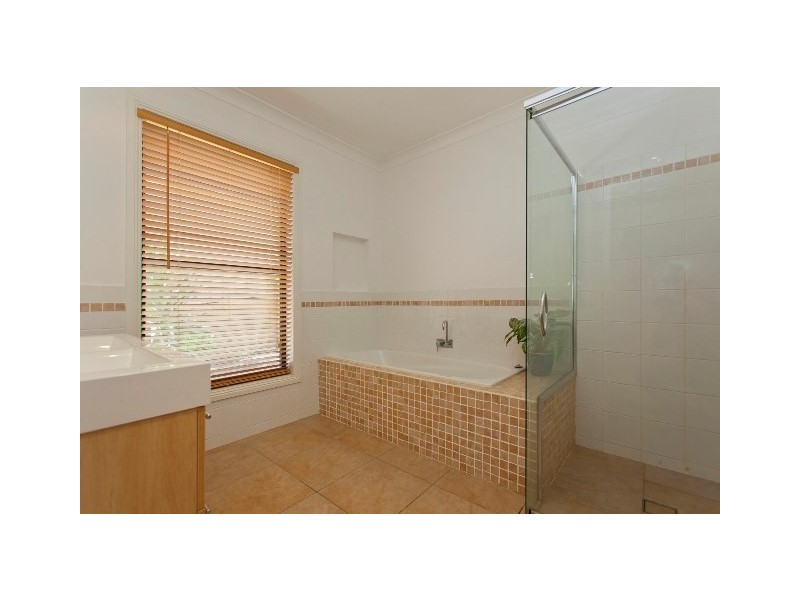 41B Avondale Drive, Wodonga VIC 3690