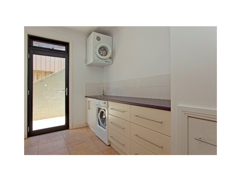 41B Avondale Drive, Wodonga VIC 3690