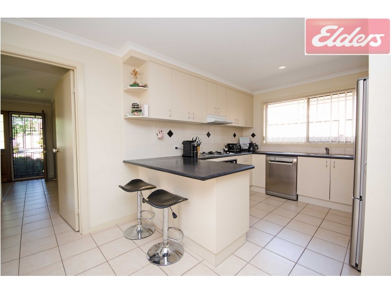 32 Ambrose Crescent, Wodonga VIC 3690