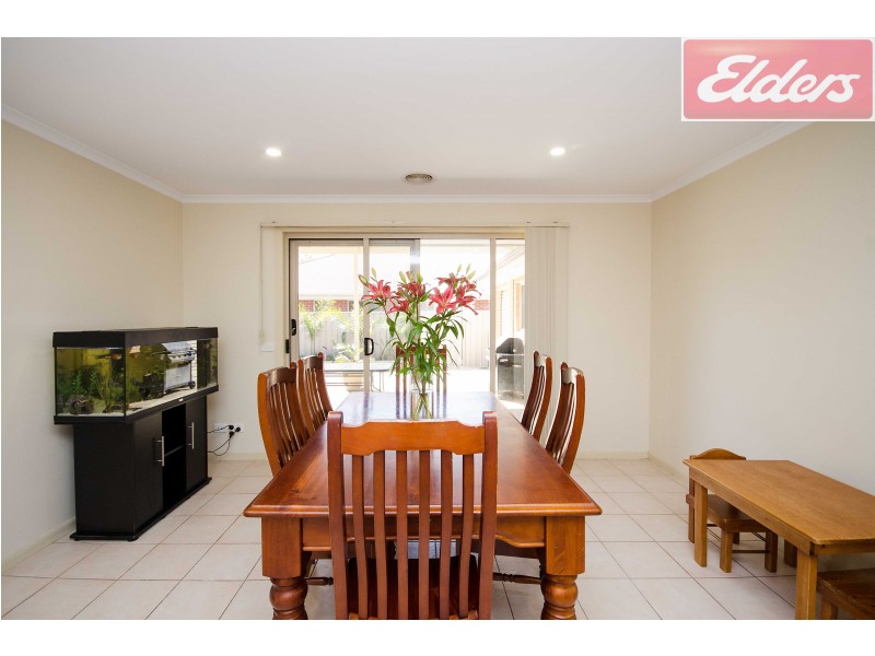 32 Ambrose Crescent, Wodonga VIC 3690