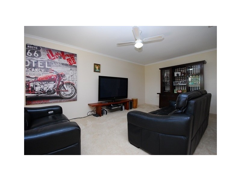52 Victoria Street, Howlong NSW 2643