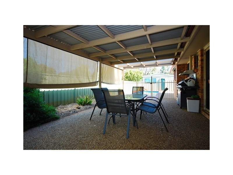 52 Victoria Street, Howlong NSW 2643