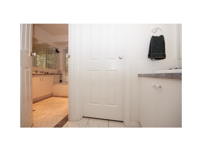 8 Helsingor Avenue, Wodonga VIC 3690