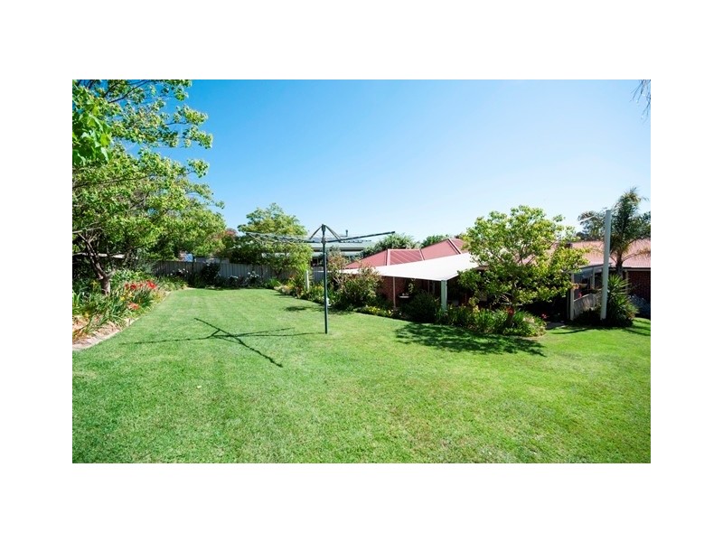 8 Helsingor Avenue, Wodonga VIC 3690