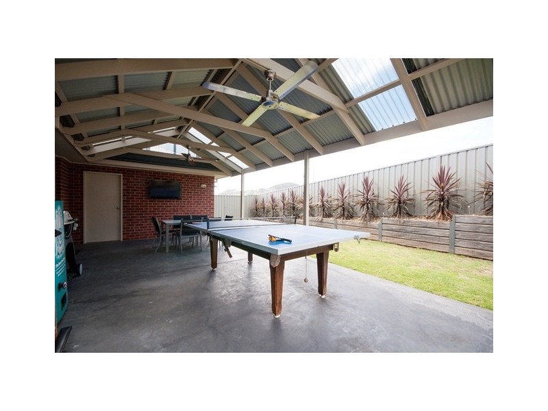 10 Friarbird Way, Thurgoona NSW 2640