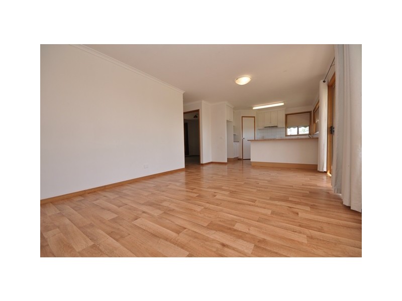 8 Newman Crescent, Wodonga VIC 3690