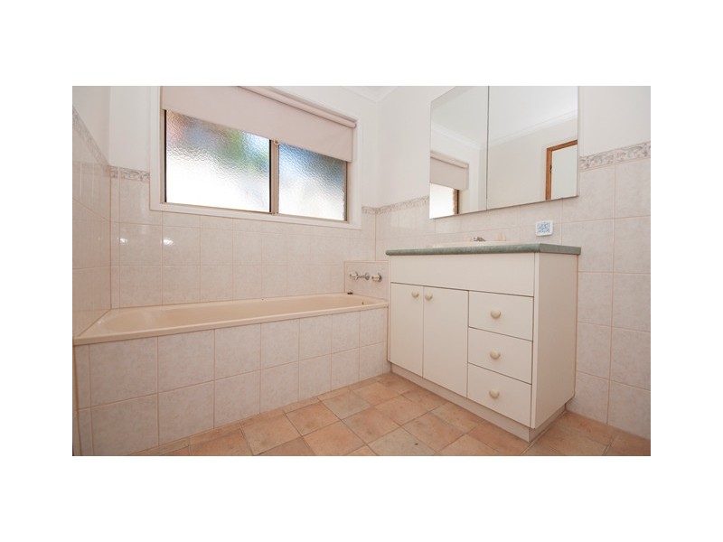 8 Newman Crescent, Wodonga VIC 3690