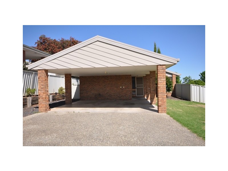 8 Newman Crescent, Wodonga VIC 3690
