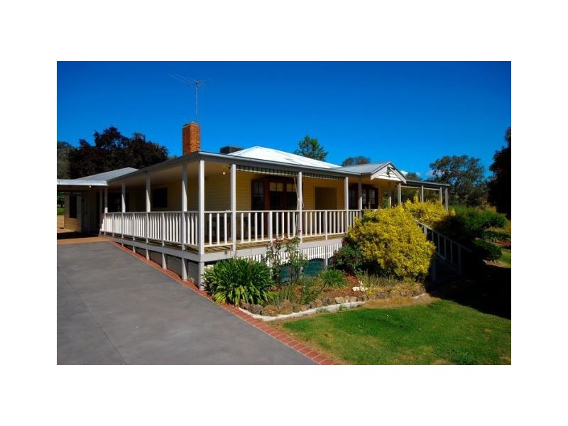 720 Mahers Road, Bonegilla VIC 3691