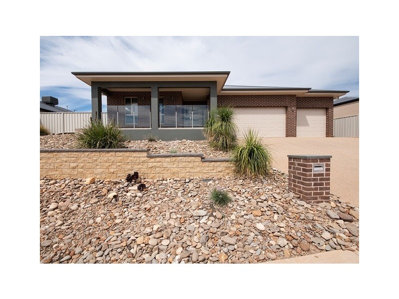 26 McSwiney Court, Wodonga VIC 3690