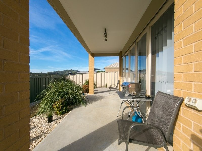 32 Castleton Street, Wodonga VIC 3690