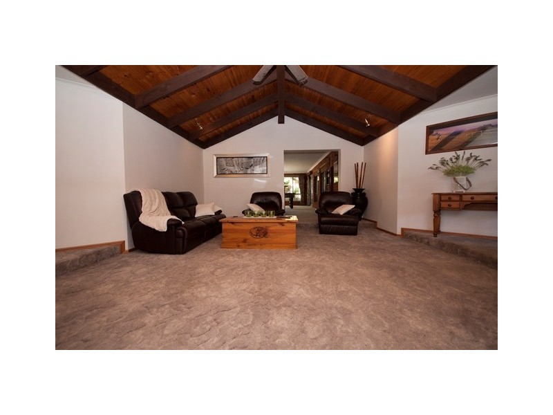 10 Kerferd Court, Wodonga VIC 3690