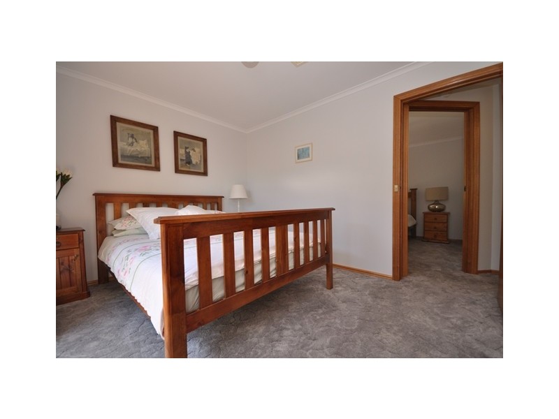 10 Kerferd Court, Wodonga VIC 3690