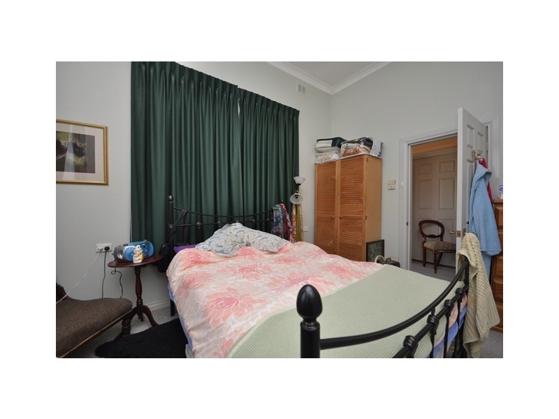 467 Griffith Road, Lavington NSW 2641