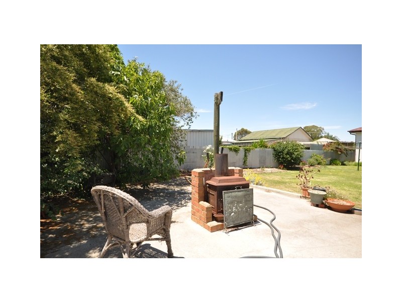 467 Griffith Road, Lavington NSW 2641