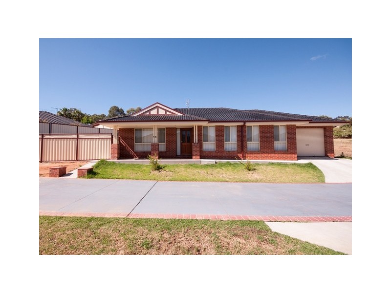 15/833 Watson Street, Albury NSW 2640