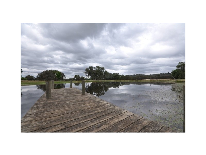 647 Chant Street, Lavington NSW 2641