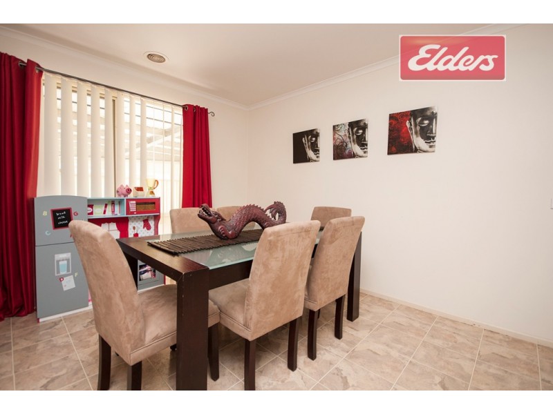 10 Blackbutt Court, Thurgoona NSW 2640