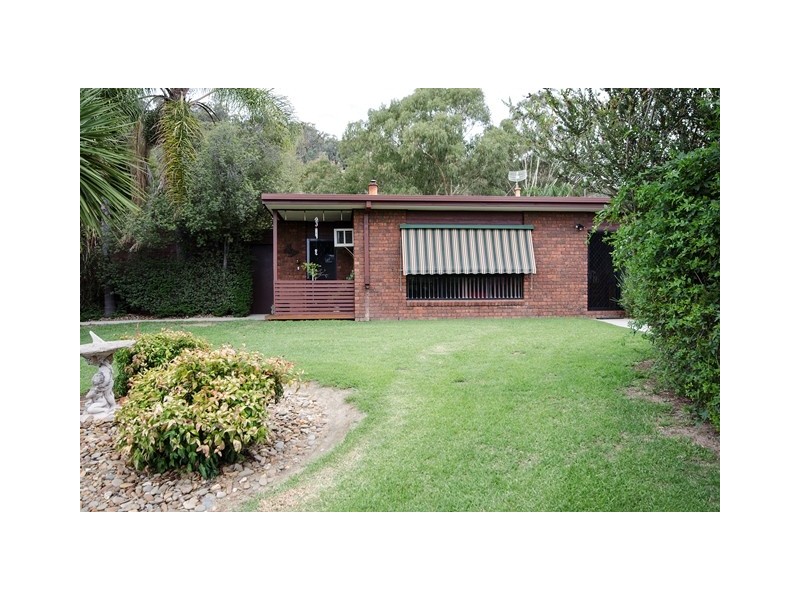 12 McCulloch Crescent, Wodonga VIC 3690