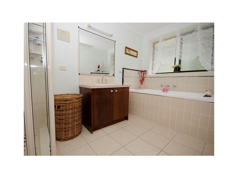12 McCulloch Crescent, Wodonga VIC 3690