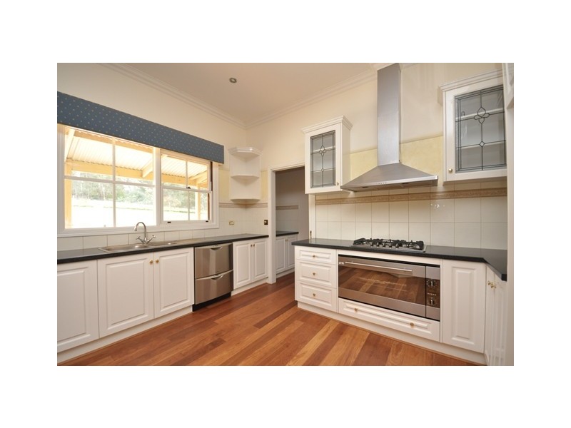 24 Manor Place, Yackandandah VIC 3749