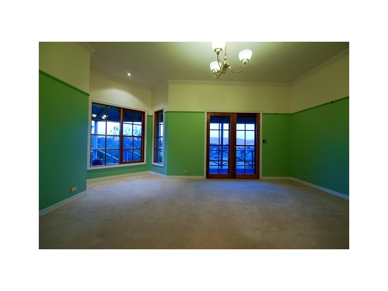 24 Manor Place, Yackandandah VIC 3749