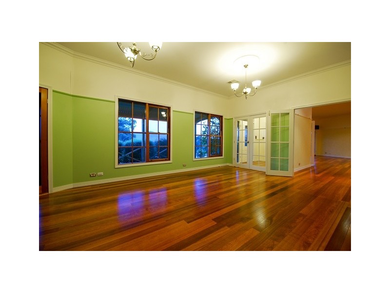 24 Manor Place, Yackandandah VIC 3749