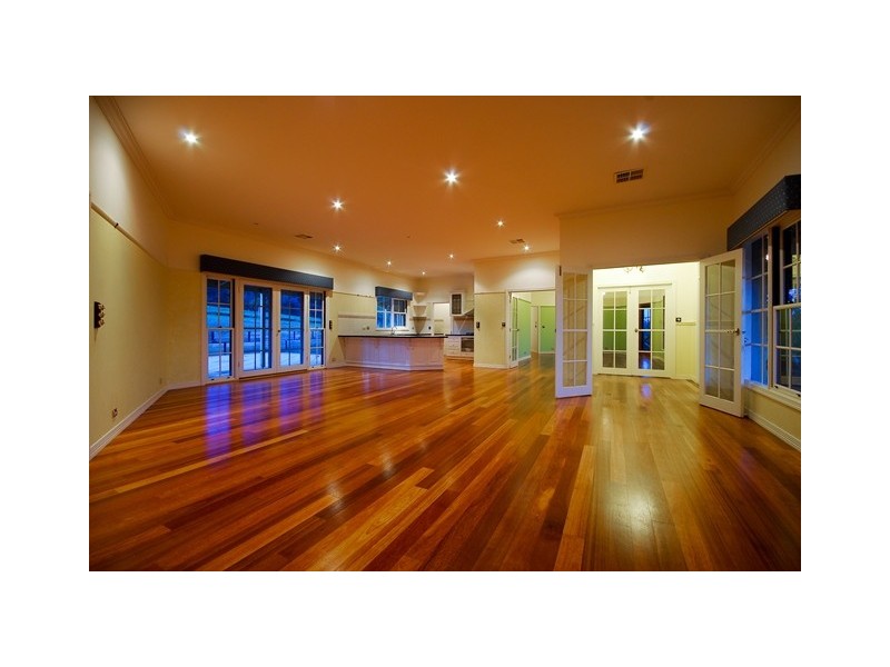 24 Manor Place, Yackandandah VIC 3749