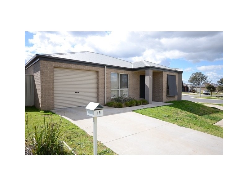 19 Fitzroy Street, Wodonga VIC 3690