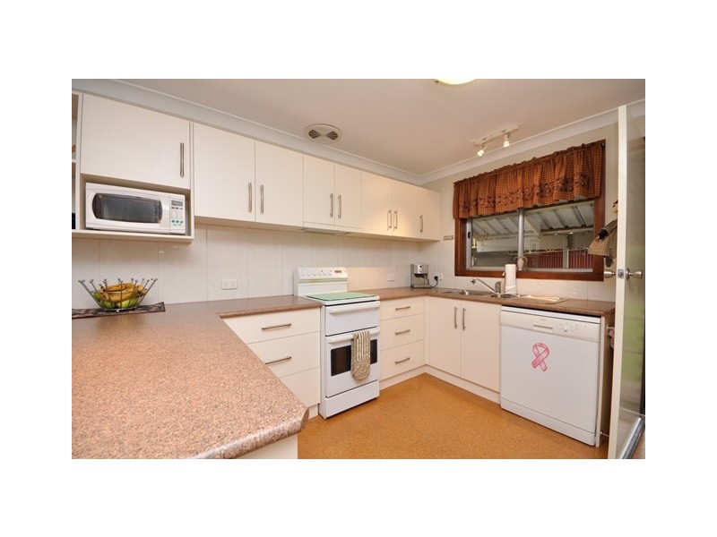 4 Lawrence Street, Wodonga VIC 3690