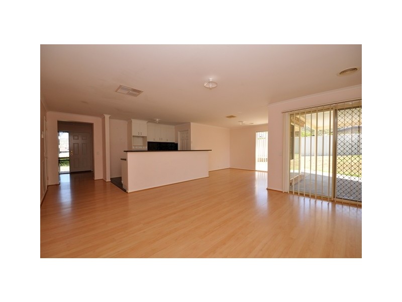 2 Turnberry Circuit, Wodonga VIC 3690