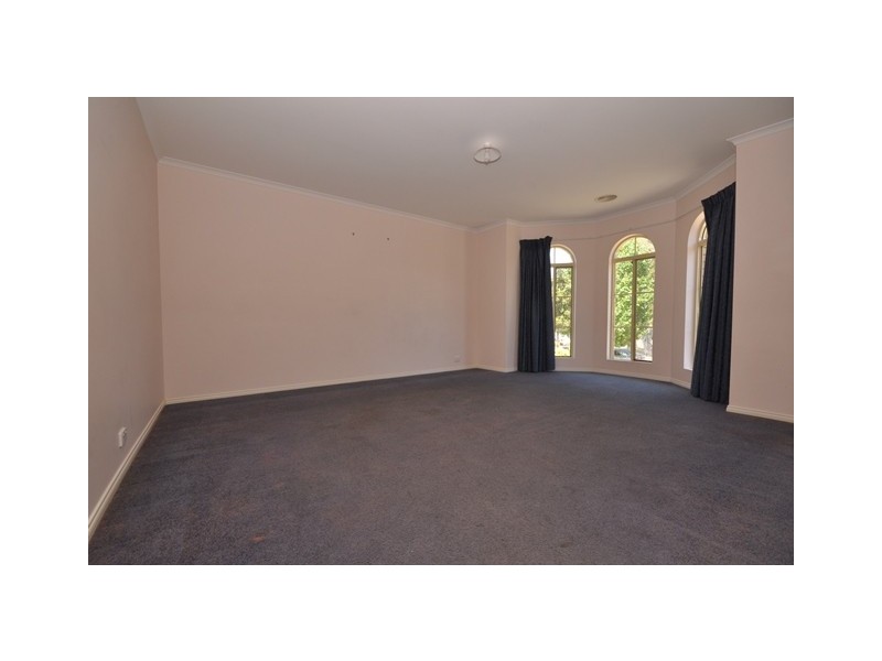 2 Turnberry Circuit, Wodonga VIC 3690