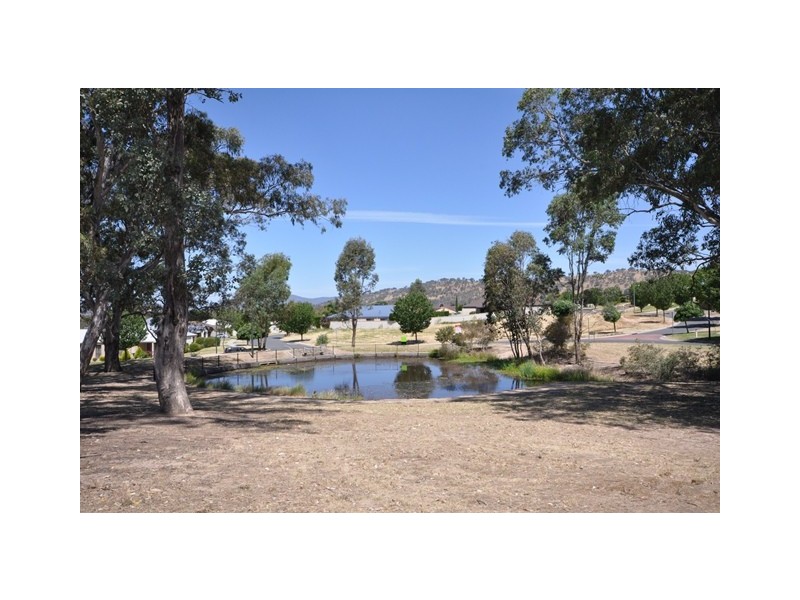 2 Turnberry Circuit, Wodonga VIC 3690