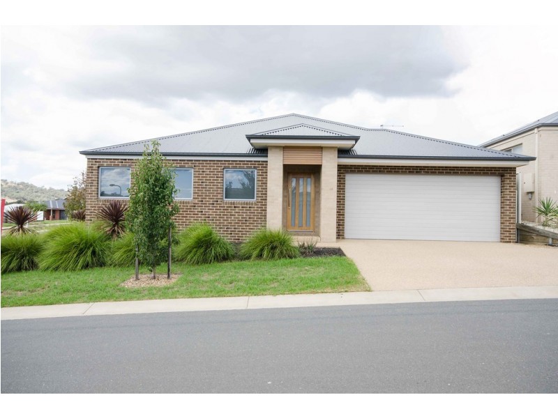 12 Loames Street, Wodonga VIC 3690