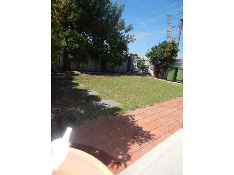 1/362 Douglas Road, Lavington NSW 2641