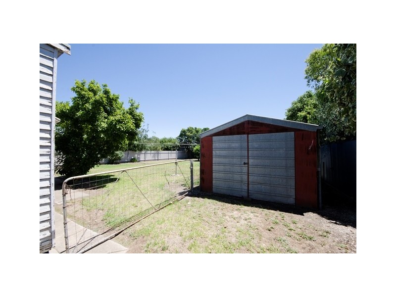 16 Chenery Street, Wodonga VIC 3690