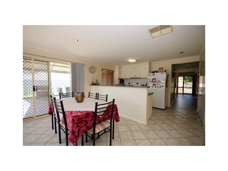 6 Sunningdale Street, Wodonga VIC 3690