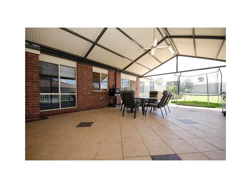 6 Sunningdale Street, Wodonga VIC 3690