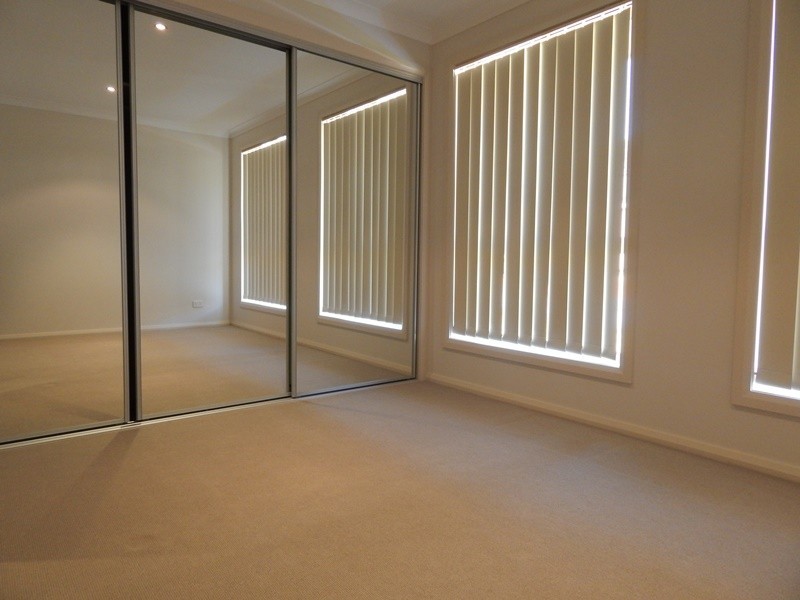 9/833 Watson Street, Glenroy NSW 2640