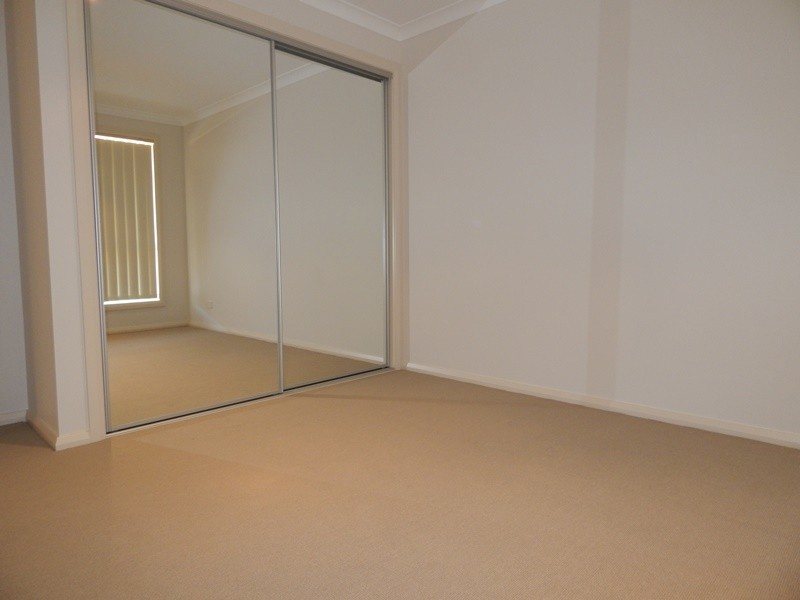 9/833 Watson Street, Glenroy NSW 2640