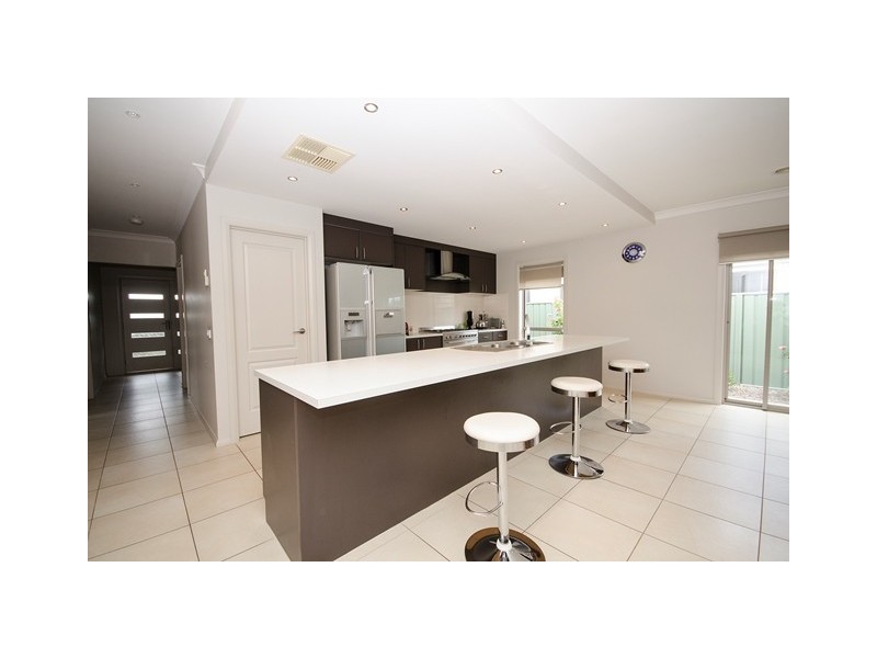 137 Rivergum Drive, East Albury NSW 2640