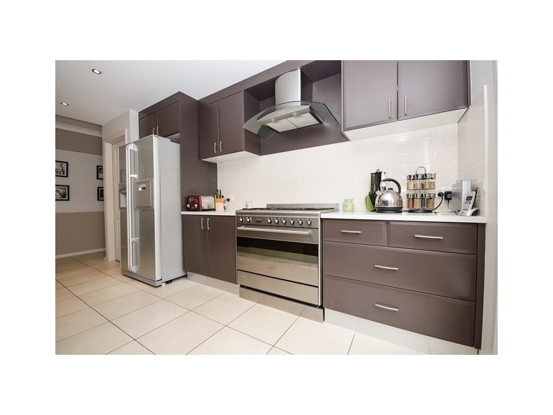 137 Rivergum Drive, East Albury NSW 2640