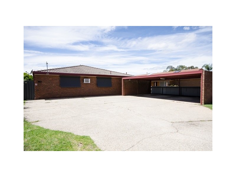 1-3/460 Kemp Street, Lavington NSW 2641