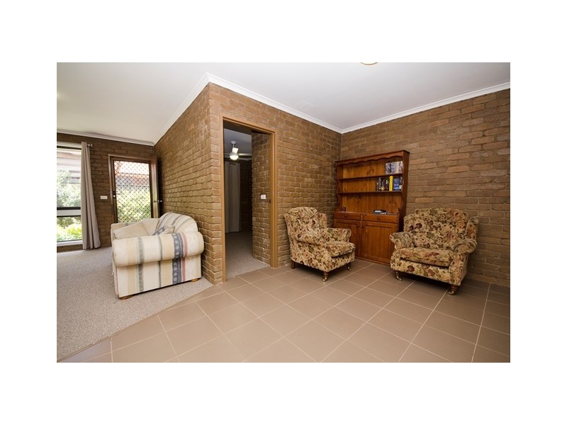 1-3/460 Kemp Street, Lavington NSW 2641