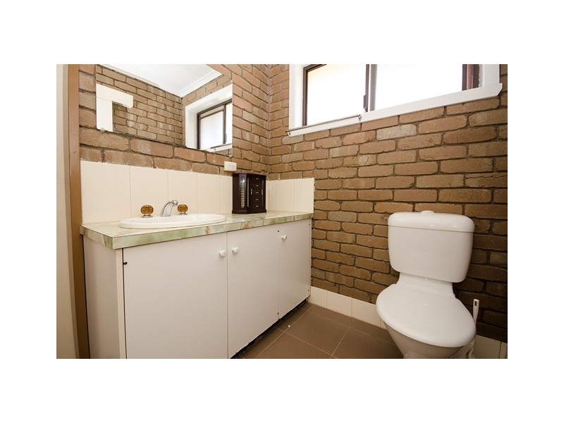 1-3/460 Kemp Street, Lavington NSW 2641